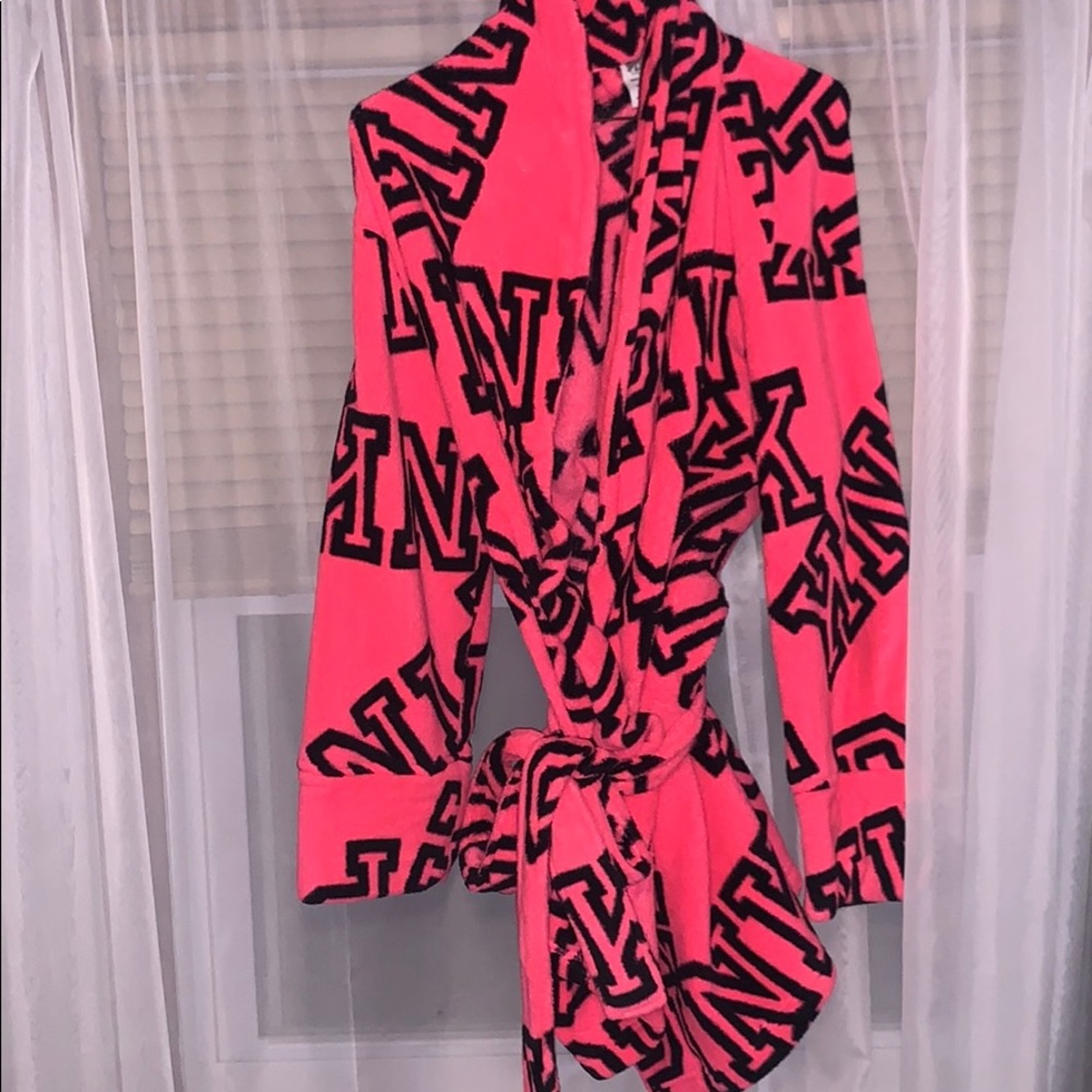 Victoria secret/pink bathrobe
